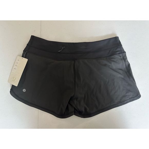 NWT Lululemon Groovy Run Short size10 - Picture 1 of 8